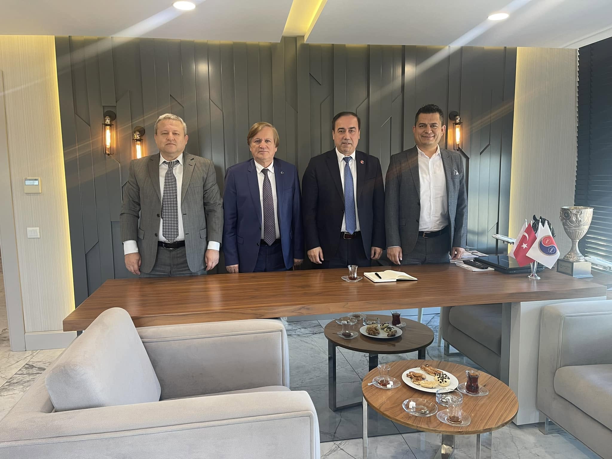 Antalya Vali Yardımcılarından ATİK Genel Başkanı Aziz Şahin'e Ziyaret