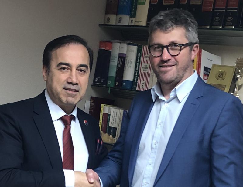 ATİK Almanya Başkanı ATİK Üst Kurul kararı ile ATİK Genel Başkanımız Aziz Şahin’in olurlarıyla Uluslararası Finans uzmanı Horst Koster oldu