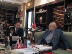 ATİK Baskani Aziz Sahin ve Polonya'li heyeti 9.Cumhurbaskanimiz Süleyman DEMiREL'i ziyaret etti