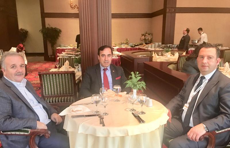 ATİK Genel Başkanı Aziz ŞAHİN, Kosova Mamuşa Belediye Başkanı Abdulhadi KRASNIC,ATİK Genel Başkan Yardımcısı Erhan AY ile birlikte görüşme yaptılar.