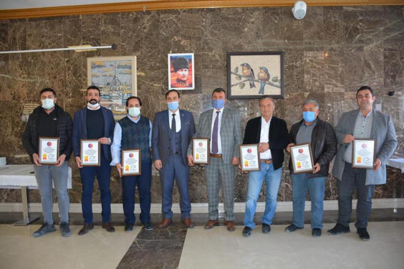 ATİK Genel Başkanımız Aziz ŞAHİN,ATİK Afyon İscehisar Belediye Başkanı ve ATİK Afyon İstişare Başkanı Ahmet ŞAHİN’in katılımları ile ATİK Afyon Başkanımız Yüksel ÖZSARI Koordinatörlüğünde ATİK Afyon Kurucu Üyeleri İşbirliği Sertifika Töreni düzenlendi.