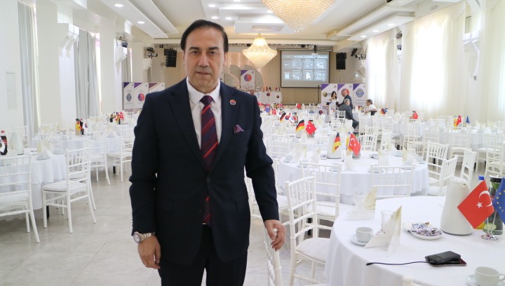 Avrupa’da, bir kültürün temsilcileri?