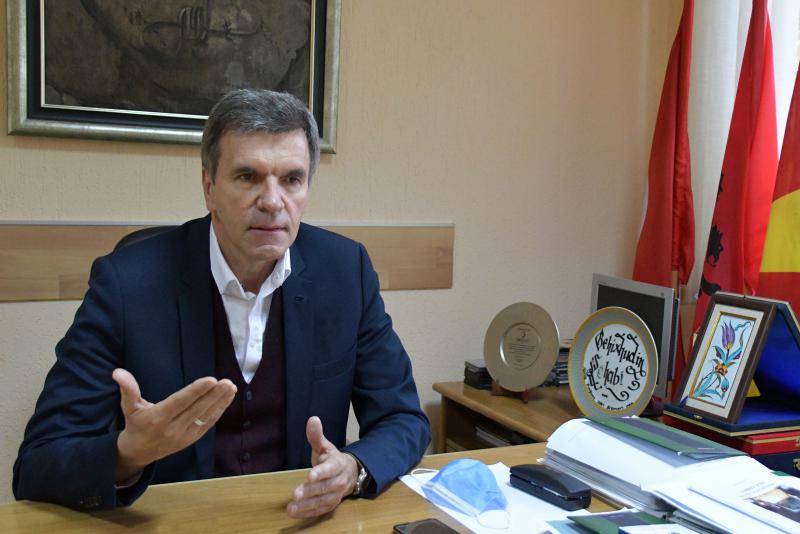Osmanlı Sanatı Uzmanı,Kültür Bakanlığı Devlet Danışmanı ve ATİK Makedonya İstişare Başkanı Behicuddin Şehabi, ‘Zarar ne olursa olsun kabul edilemez, bu bir sorumsuzluktur’
